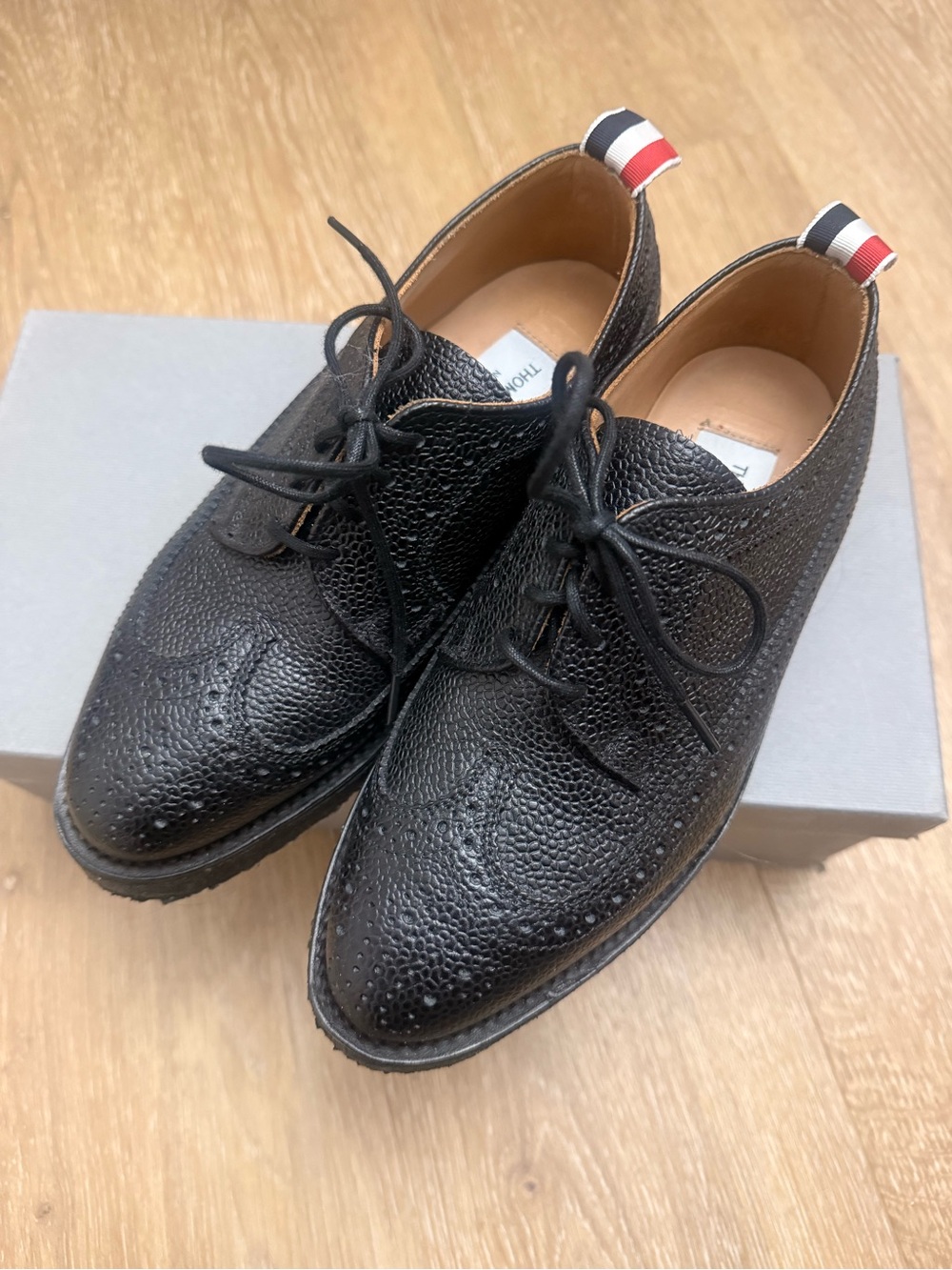 Thom Browne Black Pebbled Leather Wingtip Lace-Up Flats